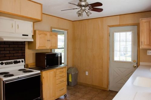 39 Bowdoin St, Quincy MA 02171-2805 exterior