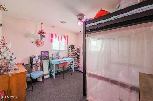 500 Alice Ave, Phoenix AZ 85021-4112 exterior