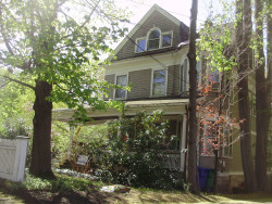 202 Homer St, Newton, MA 02459-1435