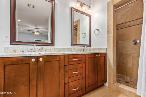 3819 41 Pl, Phoenix AZ 85044-1331 exterior