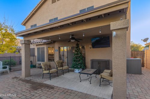 2412 Cielo Grande Ave, Phoenix AZ  85024-7552 exterior