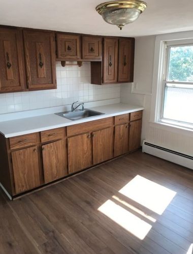 41 Godfrey St, Taunton MA 02780-7031 exterior