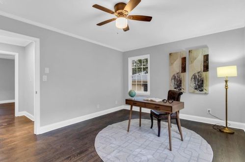 2022 Deren Way, Atlanta GA  30345-3710 exterior