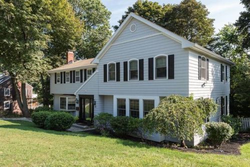 30 Park Vw Dr, Hingham MA  02043-2134 exterior