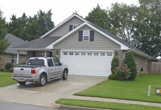 2617 Slate Dr, Huntsville AL  35803-3418 exterior