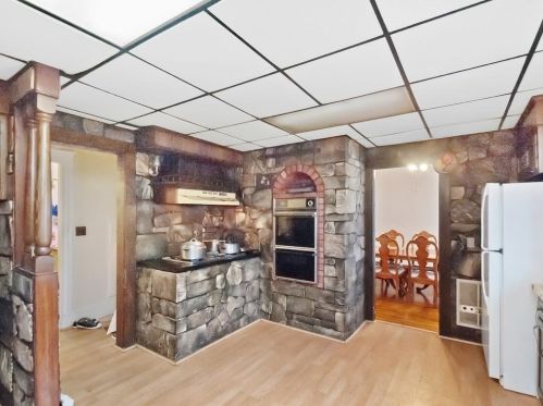 21 Kenwood Rd, Everett MA 02149-3015 exterior