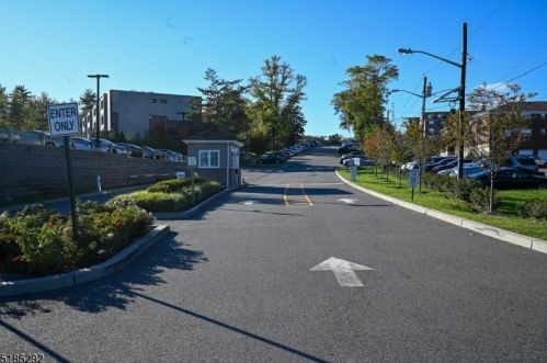 840 Main St, Belleville NJ 07109-3422 exterior