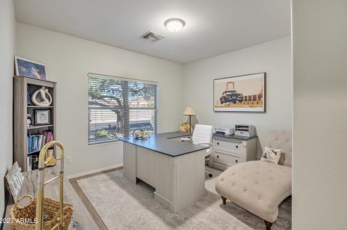 26219 41 Way, Phoenix AZ 85042-6304 exterior