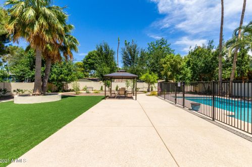 8007 7th Ave, Phoenix AZ  85021-5613 exterior