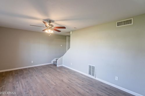 2854 Clarendon Ave, Phoenix AZ 85018-5552 exterior