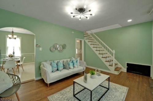 291 Highland Ave, Kearny NJ  07032-2020 exterior