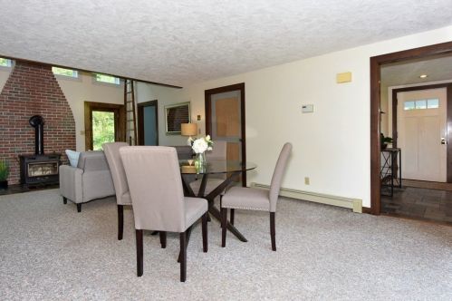 11 Clifford Rd, Southborough MA 01772-1502 exterior