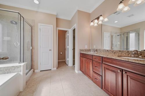 20418 Brg Mnr Ln, Richmond TX 77407-4053 exterior