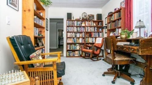 95 Chestnut St, New Bedford MA 02740-5254 exterior