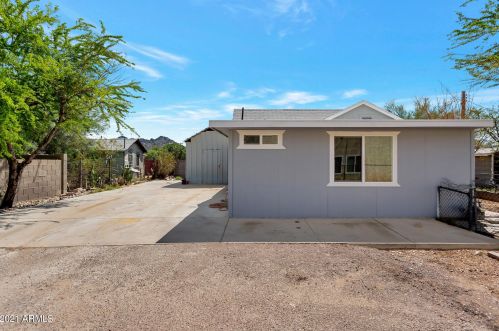 8919 9th Pl, Phoenix AZ  85020-6132 exterior