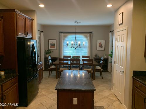 27018 52nd Gln, Phoenix AZ 85083-6308 exterior