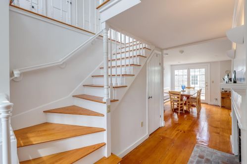 75 Main St, Chatham MA 02633-2419 exterior