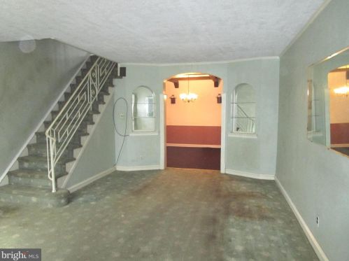 5929 Horrocks St, Philadelphia, PA 19149-3316