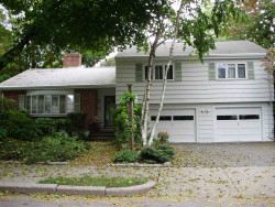 184 Paulson Rd, Newton, MA 02468-1230