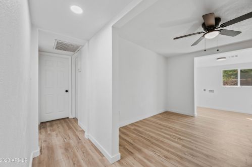 3937 Cypress St, Phoenix AZ 85006-1726 exterior