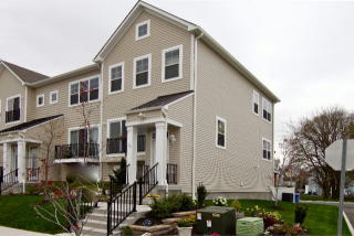 36 Poplar St, Aura NJ  08028-2242 exterior