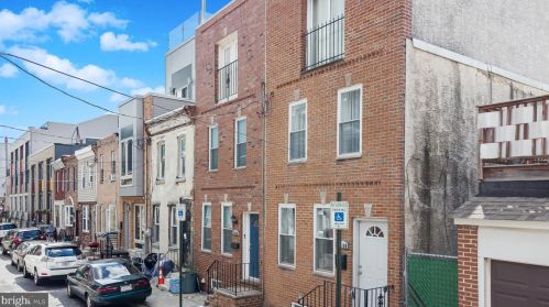 1508 Bouvier St, Philadelphia, PA 19146-4746