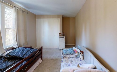 10 Brenda Ln, Eastham MA 02642-2677 exterior