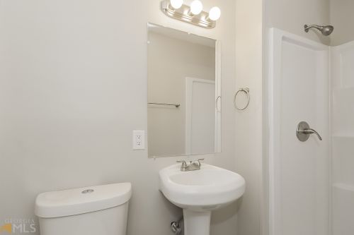 2630 Bryant Dr, Atlanta GA 30344-2014 exterior