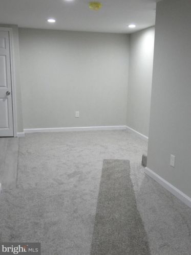 1920 Godfrey Ave, Philadelphia PA  19141-1302 exterior