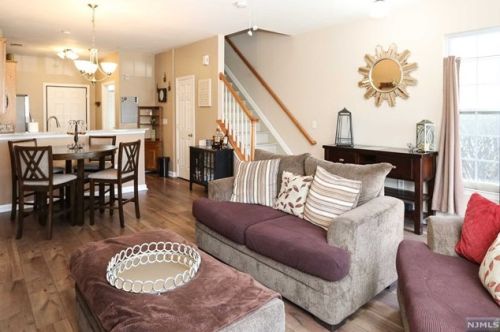 602 Hero Way, Belleville, NJ 07109-5337