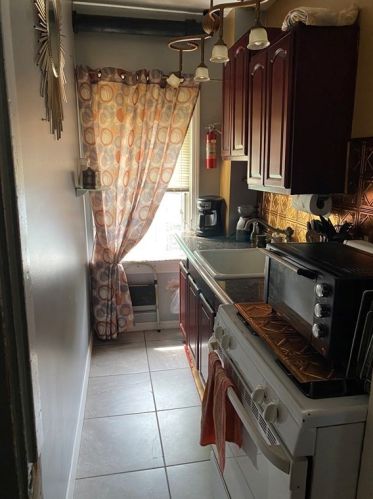 100 Clark St, New Bedford MA 02740-7102 exterior