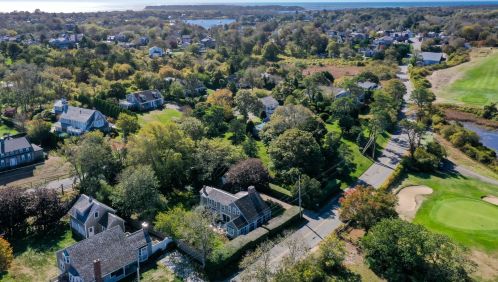 156 Chatham Bars Ave, Chatham MA 02633-2343 exterior