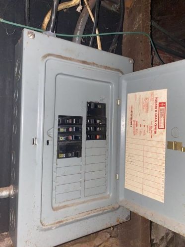 93 May St, Worcester MA 01602-3451 exterior