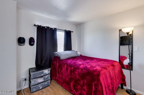 4001 45th St, Phoenix AZ 85044-4930 exterior