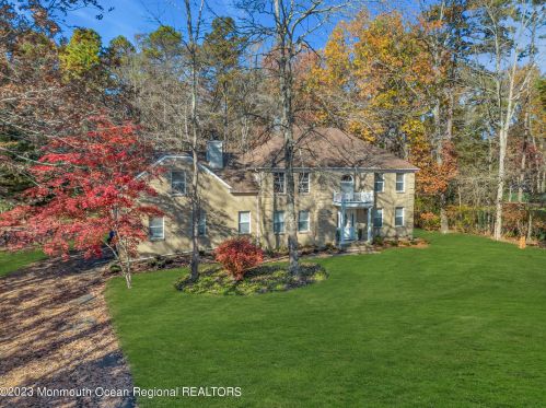 6 Pitney Ln, Jackson Twp NJ 08527-2933 exterior