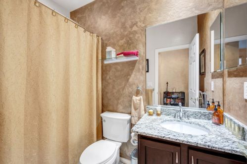 41515 Chase Oaks Way, Phoenix AZ 85086-1888 exterior