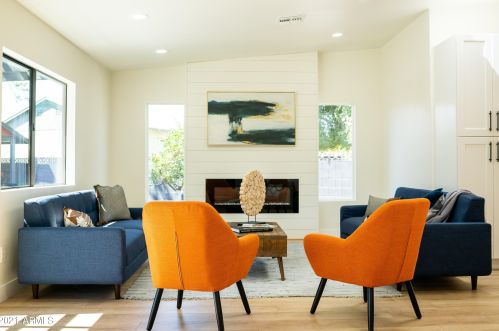 3307 43rd Pl, Phoenix AZ  85018-6422 exterior