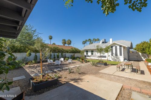 905 Coronado Rd, Phoenix AZ 85008-3931 exterior