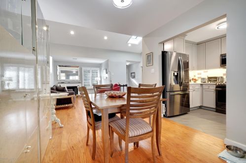 10 Concord Ct, Tinton Falls NJ 07701-5414 exterior