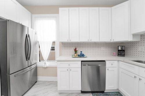 1519 East Ave, Forest View IL  60402-1324 exterior