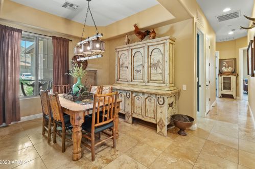 26205 56 Dr, Phoenix AZ 85031-1831 exterior