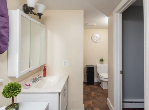 19 Dana St, Taunton MA 02780-3002 exterior