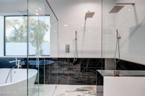 3417 44th Pl, Phoenix AZ 85050-6934 exterior