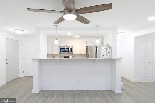 2 Kenwood Dr, Erial NJ 08081-4217 exterior