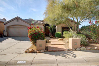 601 Silverwood Dr, Phoenix AZ  85048-1972 exterior