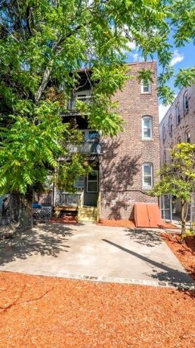 120 Shurtleff St, Chelsea MA 02150-3214 exterior