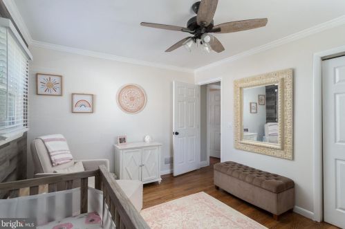 326 Route 156, Trenton NJ 08620-1729 exterior