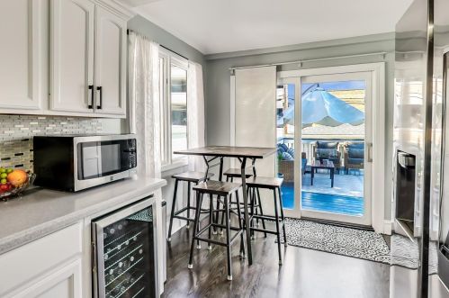 3325 Kenilworth Ave, Forest View IL 60402-1661 exterior