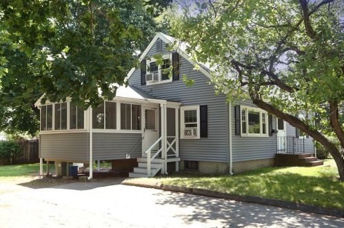 2 Alden Rd, Peabody, MA 01960-5220