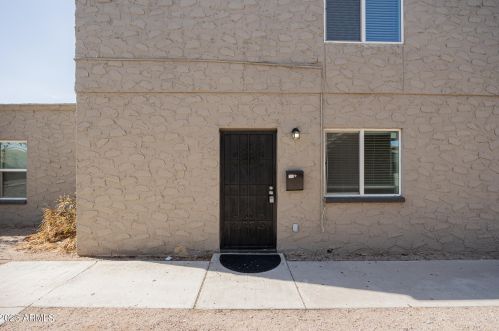 1213 47th Pl, Phoenix AZ  85008-5736 exterior